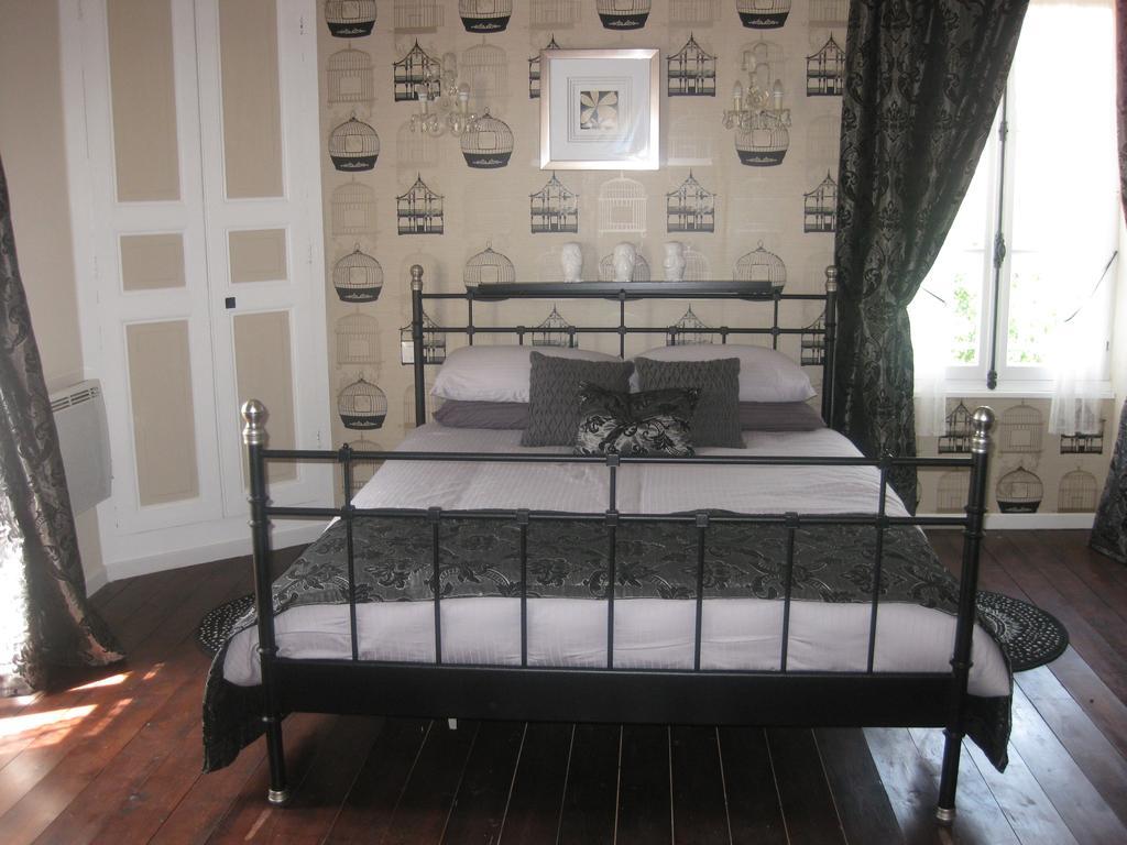 Le Petit Cochon Chambre D' Hotes Haims Bilik gambar